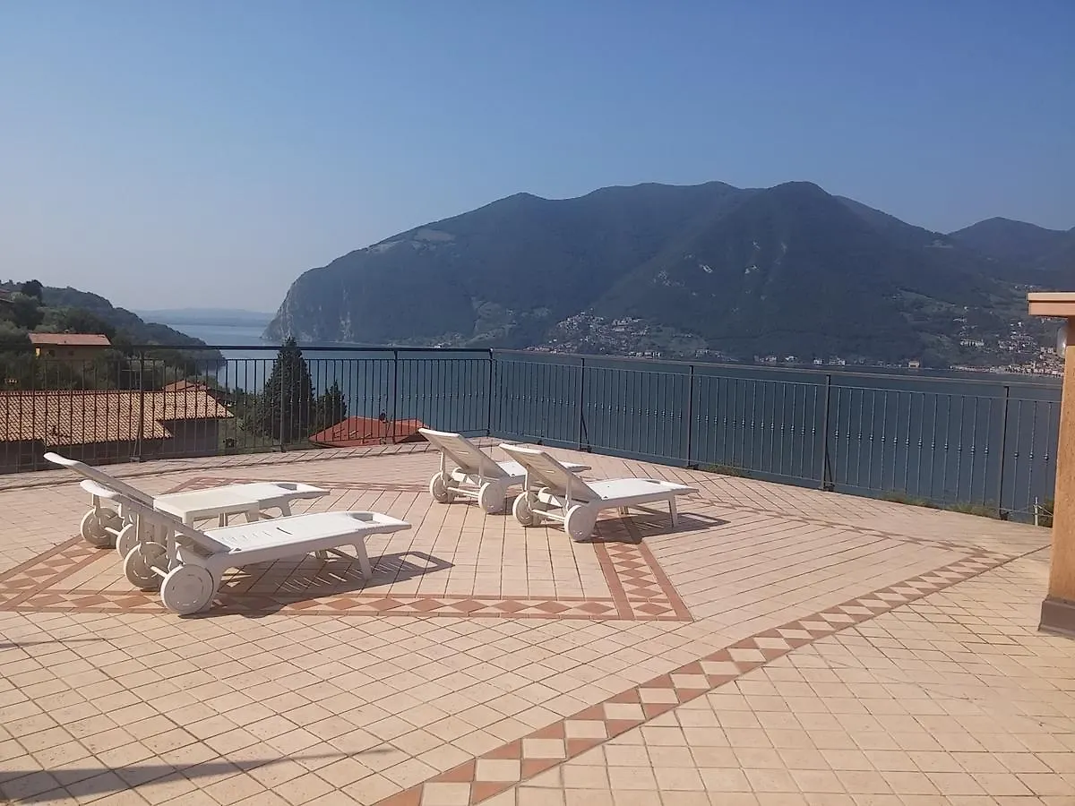 Hotel Bellavista Meuble Monte Isola Italien